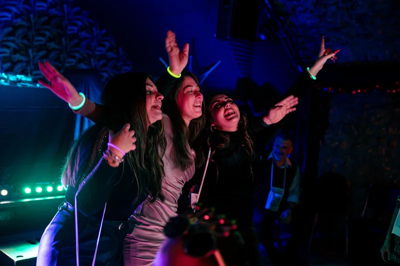 Portfolio fotografico - Serata di festa — energia e movimento